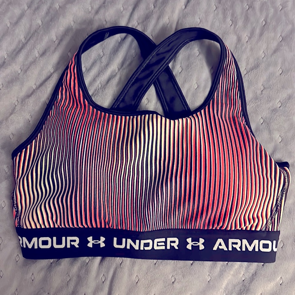 sports bra